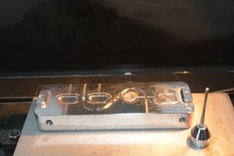 影響塑料模具鋼的壽命的因素有哪些？