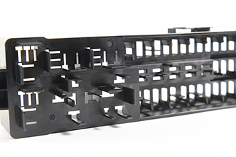 注塑件加工中影響熔體溫度的因素有哪些？