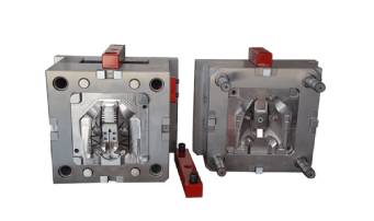 設(shè)計(jì)精密注塑模具的時(shí)候應(yīng)該注意哪些問題呢？