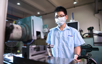 解決模具加工中的表面質(zhì)量問題，提升生產(chǎn)效率