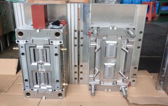 塑膠模具在何情況下必須使用熱流道？