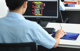 塑料模具的止口與反止口需要拔模嗎？一般拔模幾度？